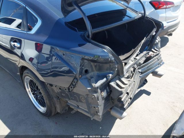 1N4AL3AP5HC487141 Nissan 2017