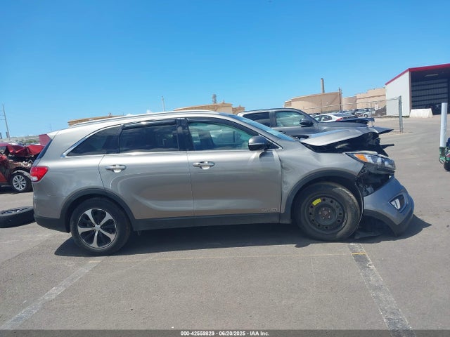 5XYPHDA57JG424716 KIA Sorento 3.3l Ex