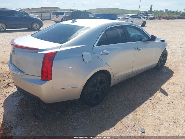 Cadillac lcv 2014 1G6AB5RA7E0150950 Image 4