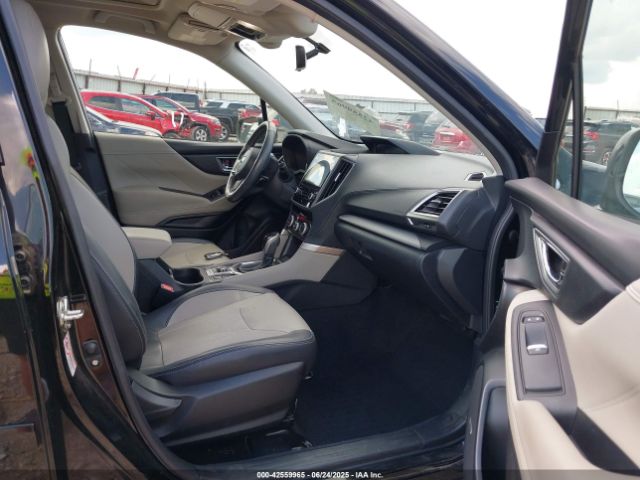 2019 SUBARU FORESTER JF2SKAUC5KH491295 Photo 4