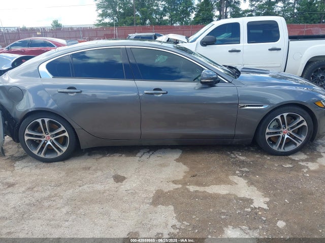 Jaguar s/c lev3 sulev30 2017 SAJAD4BV3HCP12586 Image 13