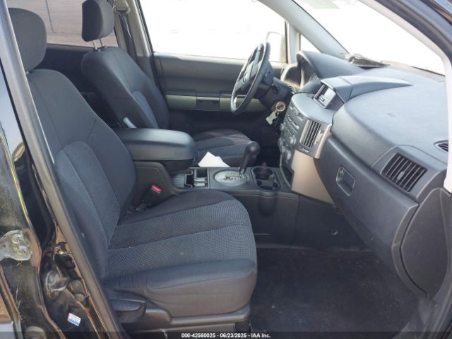 2004 MITSUBISHI ENDEAVOR 4A4MN31S04E007570 Photo 4