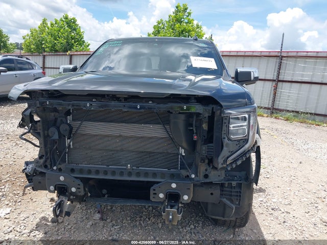 3GTUUDED3NG658066 GMC l84