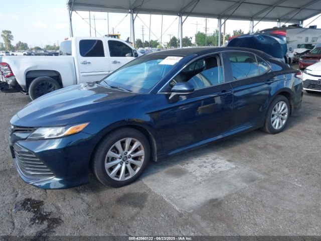 2018 TOYOTA CAMRY 4T1B11HK7JU620139 Photo 1