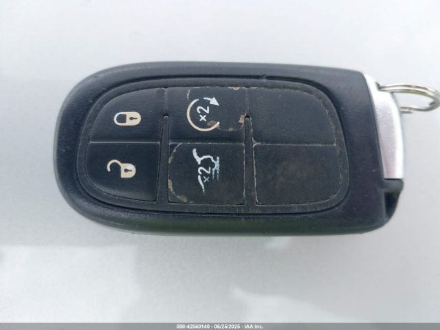 1C4PJLCS9FW566934 Jeep 2015