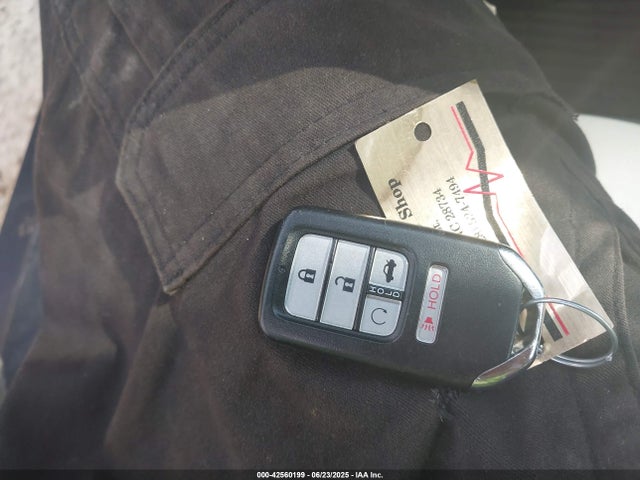 Honda l15b7 2016 19XFC1F30GE044512 Image 11