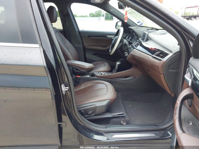 WBXHU7C31HP924801 BMW 2017