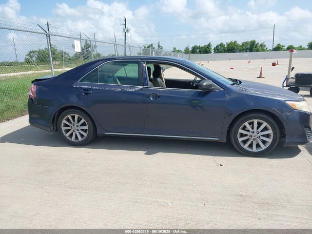 4T4BF1FK5ER427911 Toyota 2ar-fe