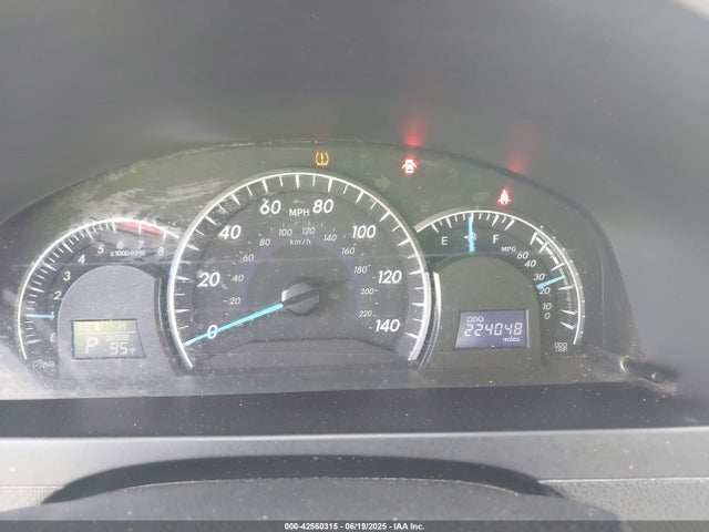 4T4BF1FK5ER427911 Toyota 2ar-fe