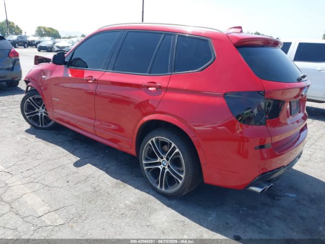 2017 BMW X3 5UXWX9C59H0T06142 Photo 2