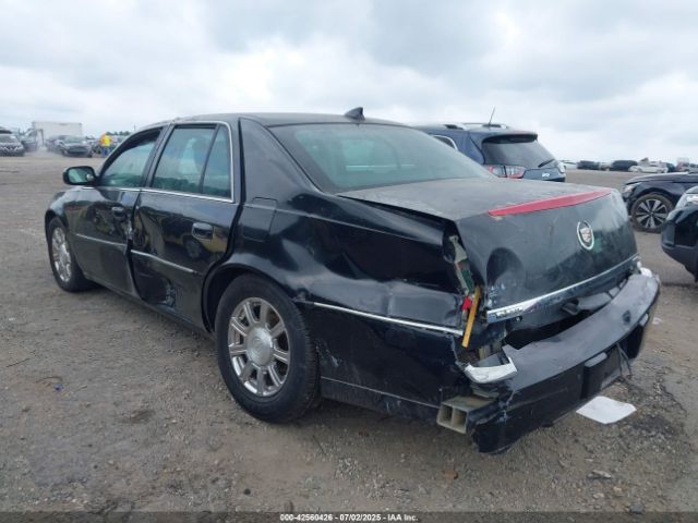 2011 CADILLAC DTS 1G6KA5E67BU120196 Photo 2
