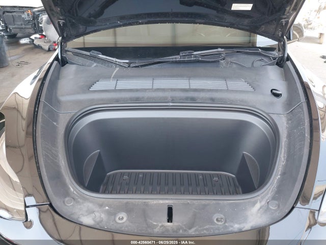 2022 TESLA MODEL Y 7SAYGDEF5NF531158 Photo 9