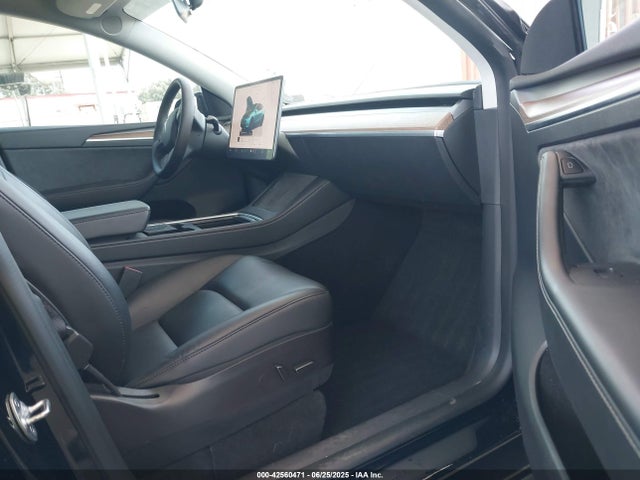 2022 TESLA MODEL Y 7SAYGDEF5NF531158 Photo 4