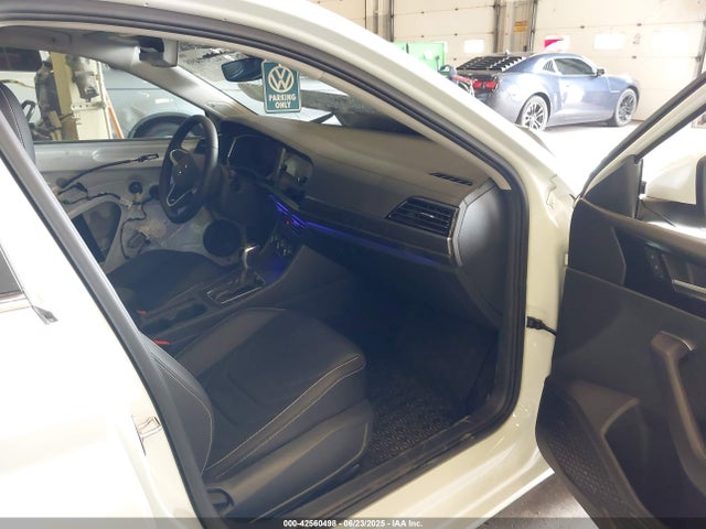 Volkswagen tsi 2024 3VWGM7BU6RM011099 Image 5
