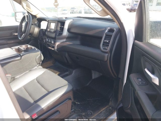 2020 RAM 1500 1C6RRECT5LN421386 Photo 4