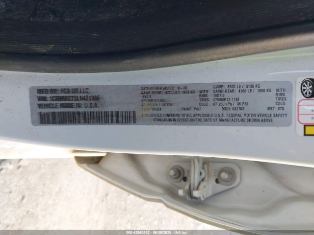 2020 RAM 1500 1C6RRECT5LN421386 Photo 8