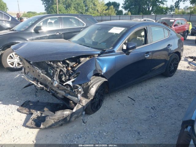 2018 MAZDA MAZDA3 3MZBN1W3XJM227161 Photo 1