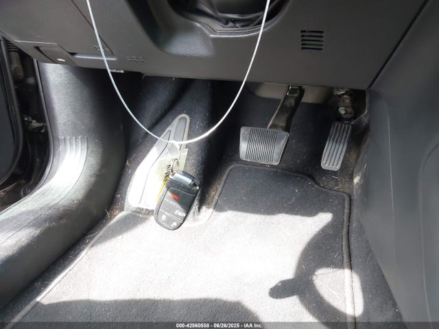 Chrysler 2015 2015 1C3CCCBGXFN682885 Image 11