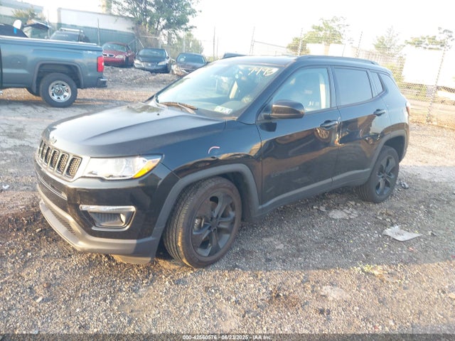 Jeep Compass 2020 3C4NJDBB7LT209493 Image 2