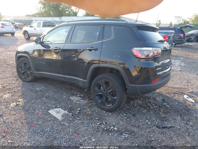 Jeep Compass 2020 3C4NJDBB7LT209493 Image 3
