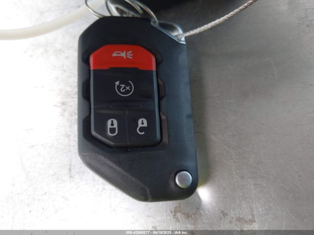 2021 JEEP WRANGLER 4XE 1C4JJXP67MW686559 Photo 10