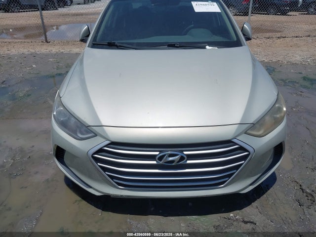 5NPD84LF9HH004242 Hyundai 2017