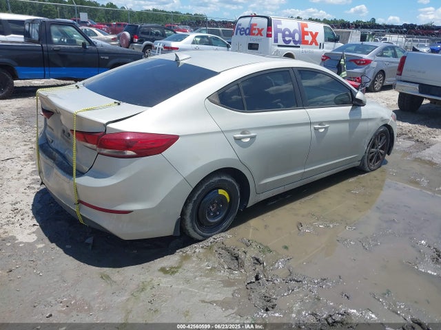 5NPD84LF9HH004242 Hyundai 2017