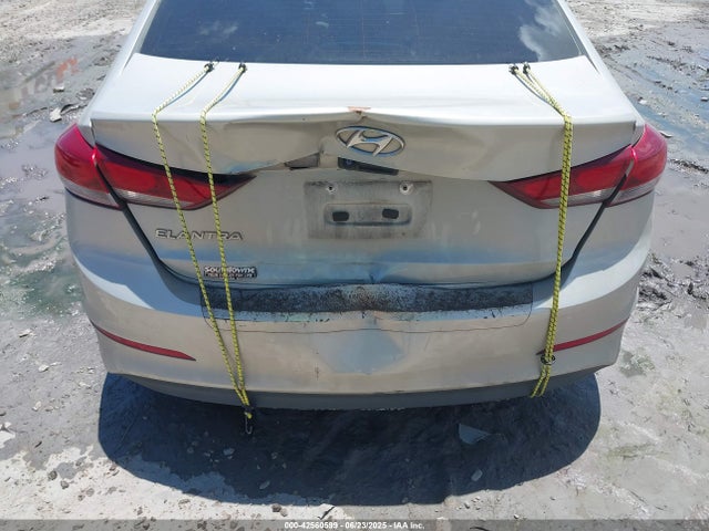 5NPD84LF9HH004242 Hyundai 2017