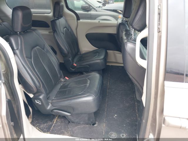 2018 CHRYSLER PACIFICA 2C4RC1BG9JR102368 Photo 7