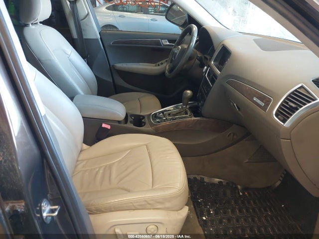 2011 AUDI Q5 WA1DKAFP7BA006066 Photo 4