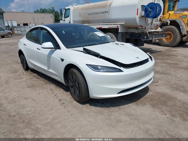 2024 TESLA MODEL 3 5YJ3E1EA5RF742009 Photo 0