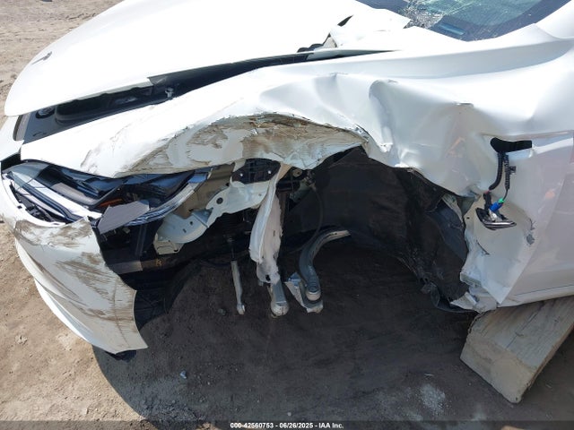 2024 TESLA MODEL 3 5YJ3E1EA5RF742009 Photo 5