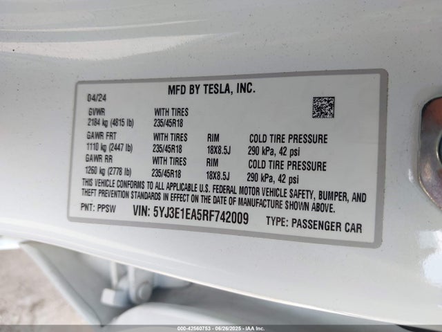 2024 TESLA MODEL 3 5YJ3E1EA5RF742009 Photo 8