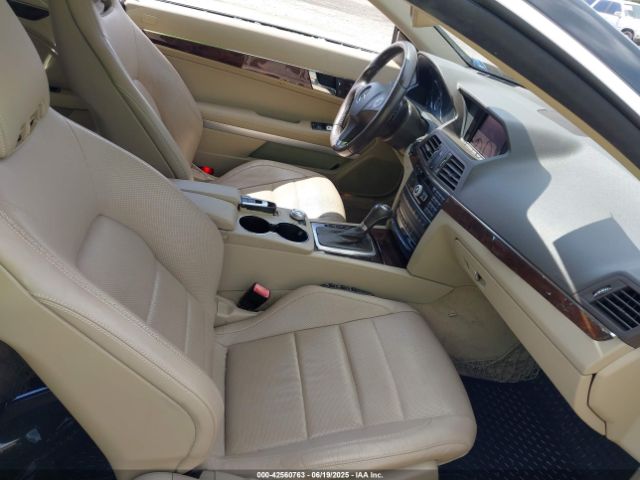 2011 MERCEDES-BENZ E 550 WDDKK7CF2BF065434 Photo 4