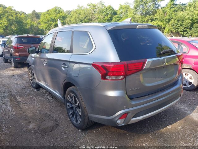 2018 MITSUBISHI OUTLANDER PHEV JA4J24A51JZ060263 Photo 2