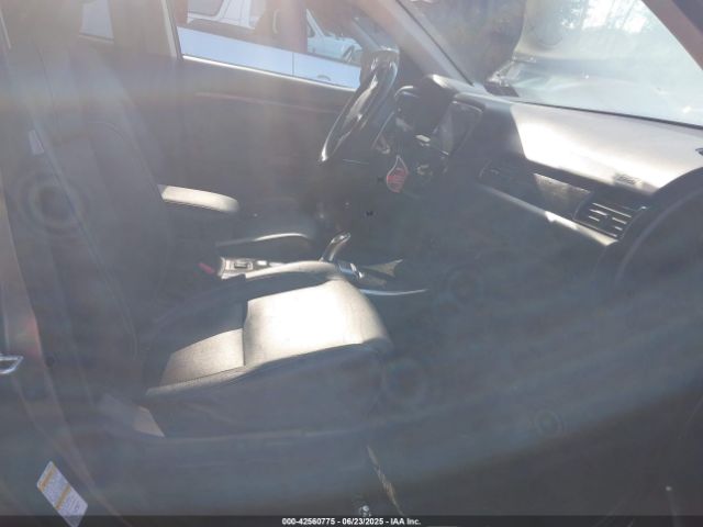 2018 MITSUBISHI OUTLANDER PHEV JA4J24A51JZ060263 Photo 4