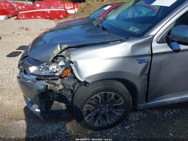 2018 MITSUBISHI OUTLANDER PHEV JA4J24A51JZ060263 Photo 5