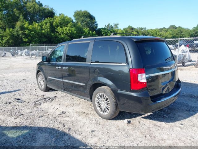 2015 CHRYSLER TOWN & COUNTRY 2C4RC1CG3FR506868 Photo 2