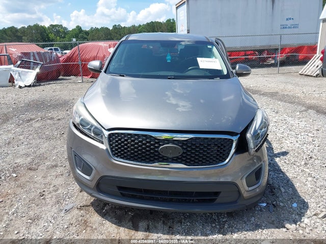 5XYPG4A38HG275907 KIA Sorento