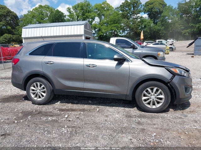 5XYPG4A38HG275907 KIA Sorento