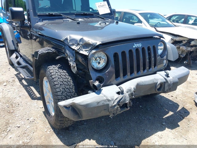 42560931 :رقم المزاد ، 1C4BJWDG0HL678239 vin ، 2017 Jeep Wrangler Unlimited Sport 4x4 مزاد بيع