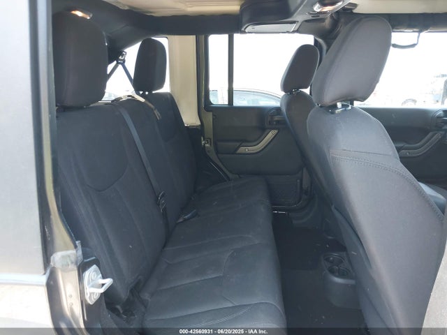 42560931 :رقم المزاد ، 1C4BJWDG0HL678239 vin ، 2017 Jeep Wrangler Unlimited Sport 4x4 مزاد بيع