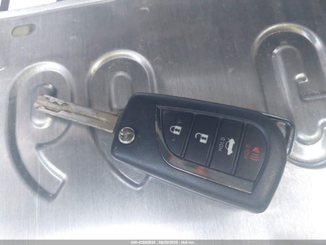 2022 TOYOTA CAMRY 4T1C11AK7NU004087 Photo 10