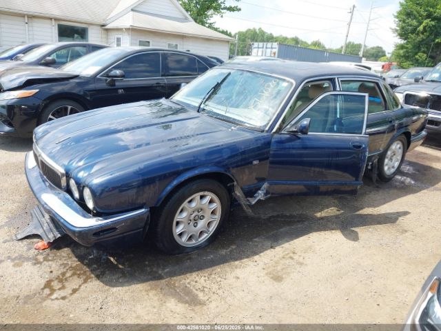 1998 JAGUAR XJ8 SAJHX6246WC834672 Photo 1