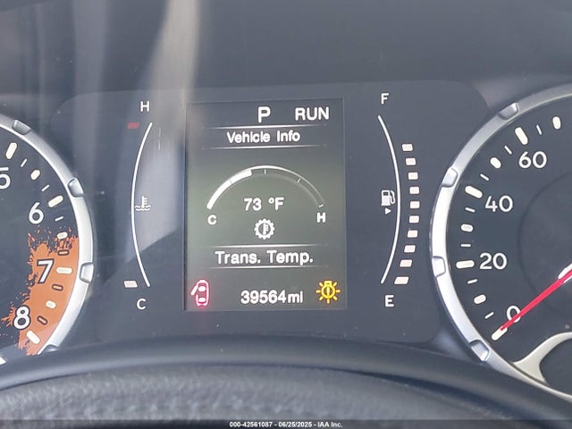 ZACCJABB6HPE57027 Jeep 2017