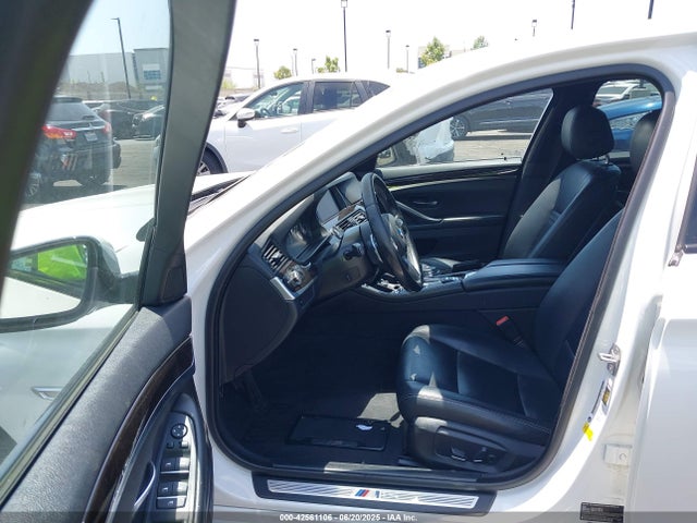 BMW 2016 2016 WBA5B1C50GG552755 Image 5