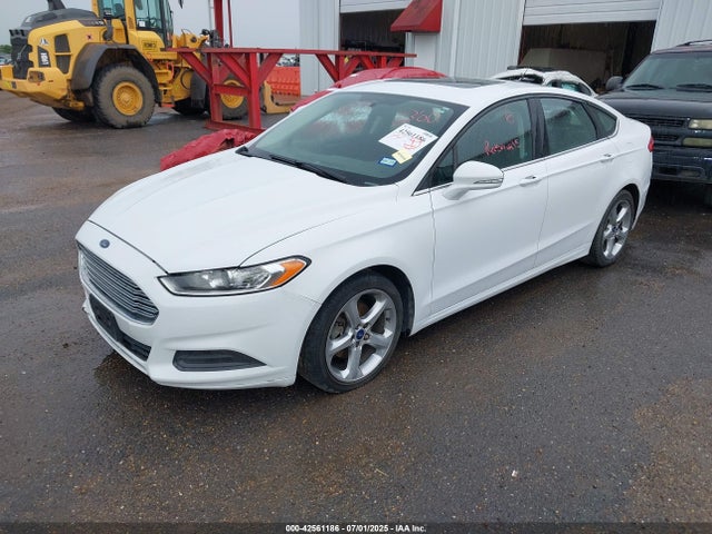 Ford 2015 2015 3FA6P0H74FR262965 Image 2