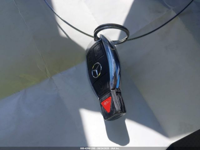 2013 MERCEDES-BENZ C 250 WDDGF4HB9DR249706 Photo 10