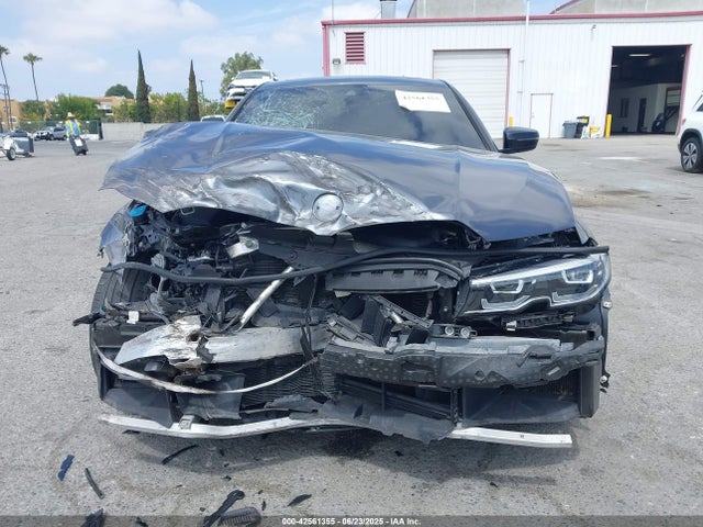 3MW5U7J01M8B86898 BMW M340I
