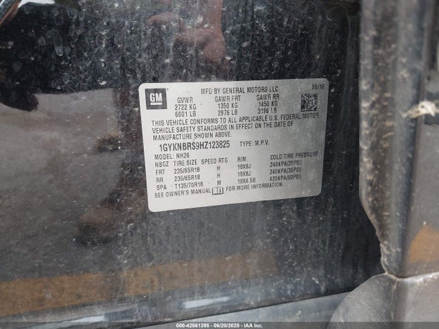 2017 CADILLAC XT5 1GYKNBRS9HZ123825 Photo 8